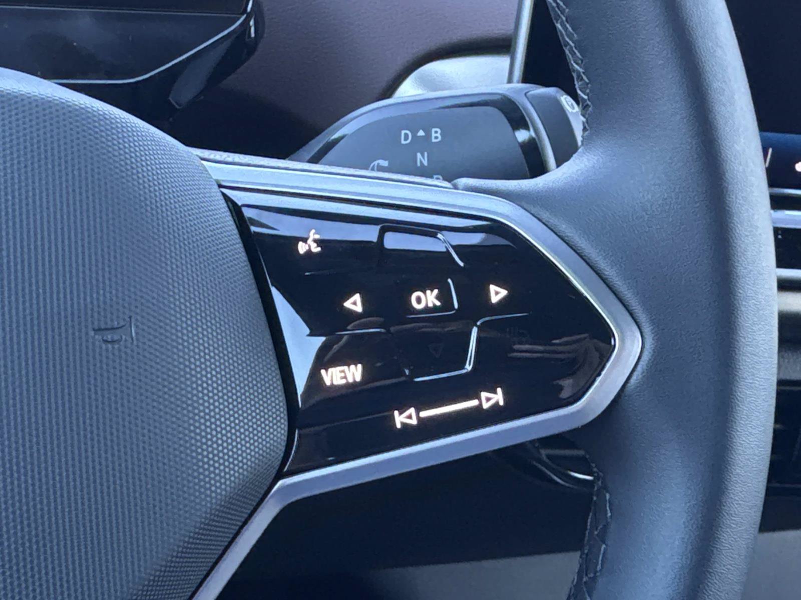 New 2026 Volkswagen ID.4 Pro RWD image 18