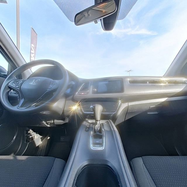 Used 2021 Honda HR-V EX image 27