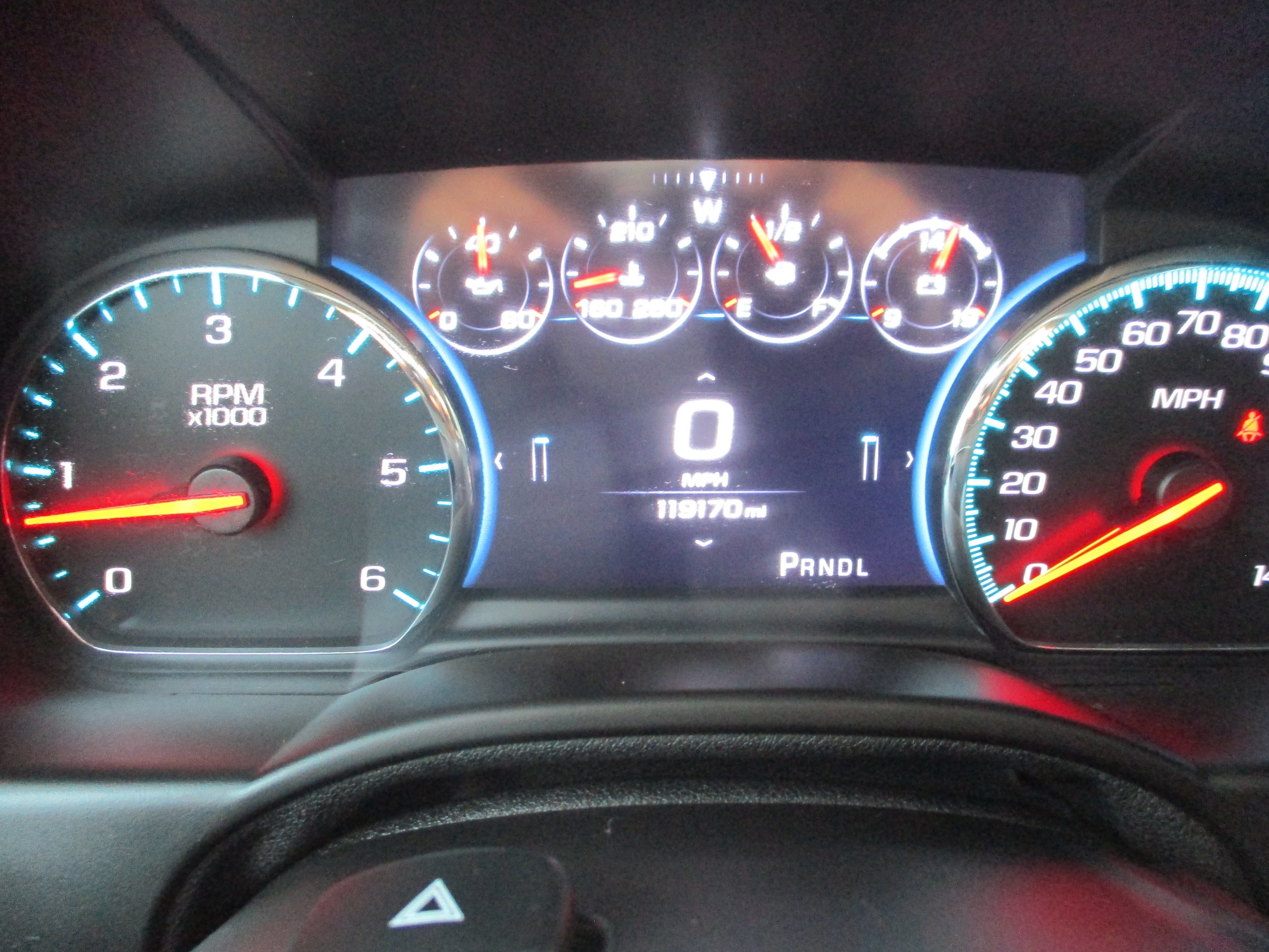 Used 2018 GMC Yukon Denali RWD image 21
