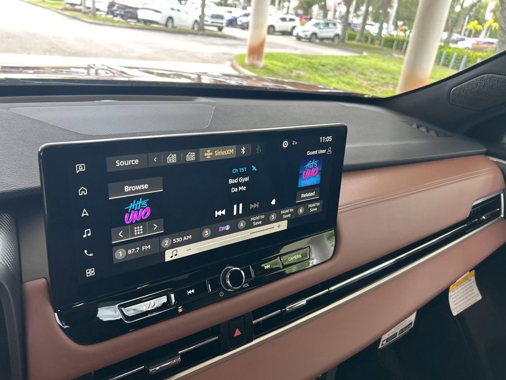 New 2025 Mitsubishi Outlander SEL image 7