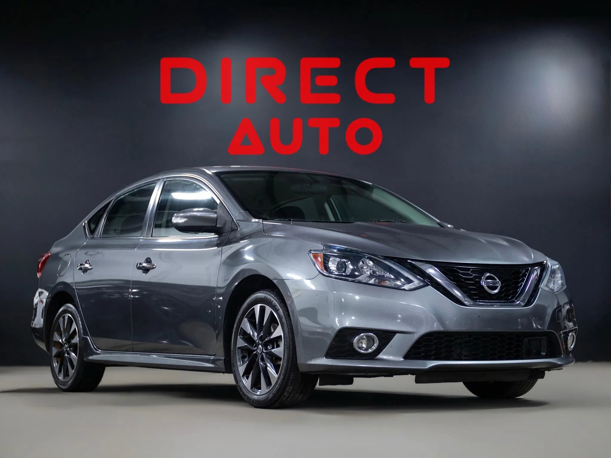 Used 2019 Nissan Sentra SR FWD image 1