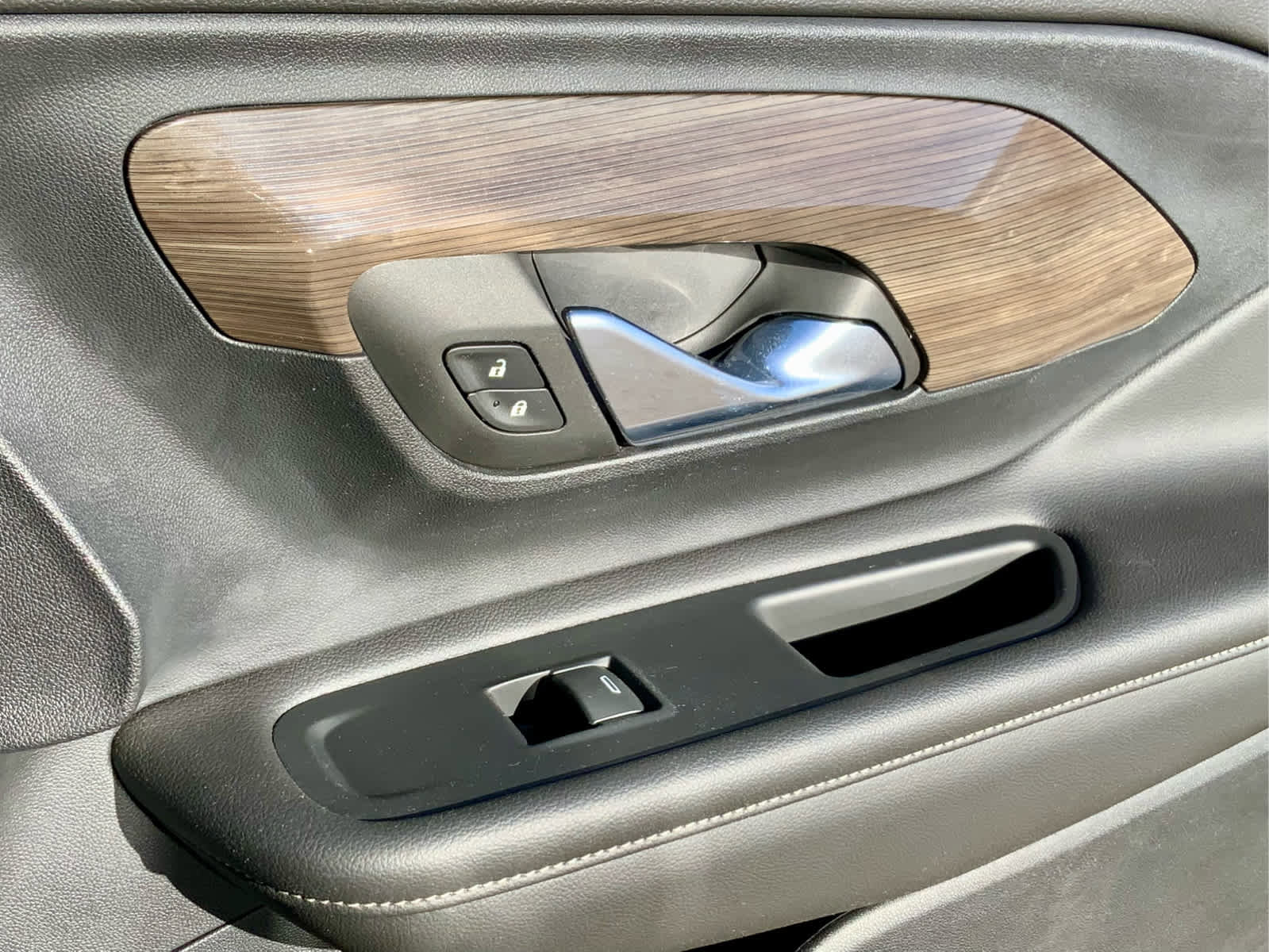 Used 2022 GMC Terrain Denali image 52