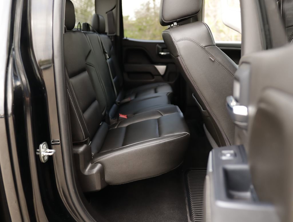 Used 2016 Chevrolet Silverado 1500 LT w/ Midnight Edition image 28