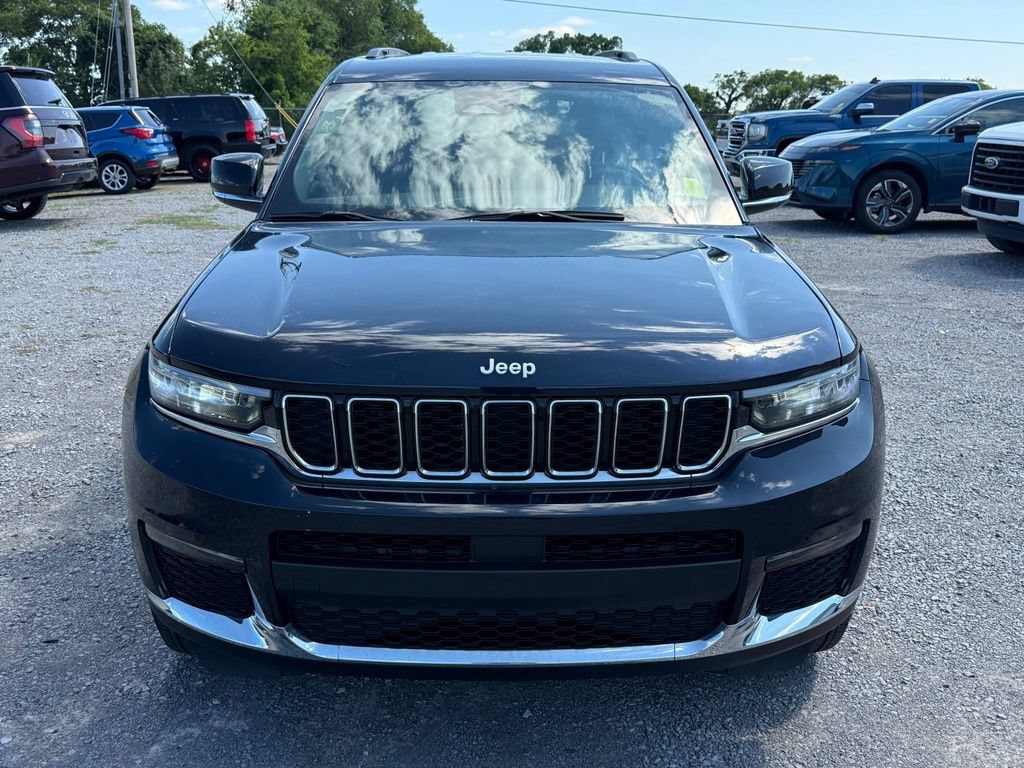 Used 2024 Jeep Grand Cherokee L Limited AWD/4WD image 23