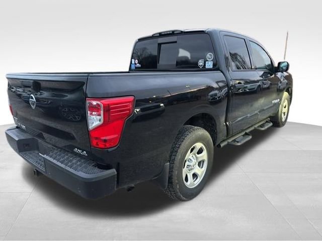 Used 2021 Nissan Titan S w/ S Utility Package image 4