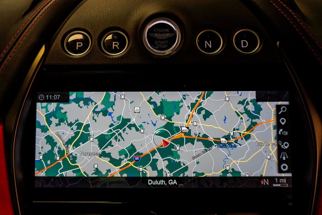 Used 2021 Aston Martin DBX image 38