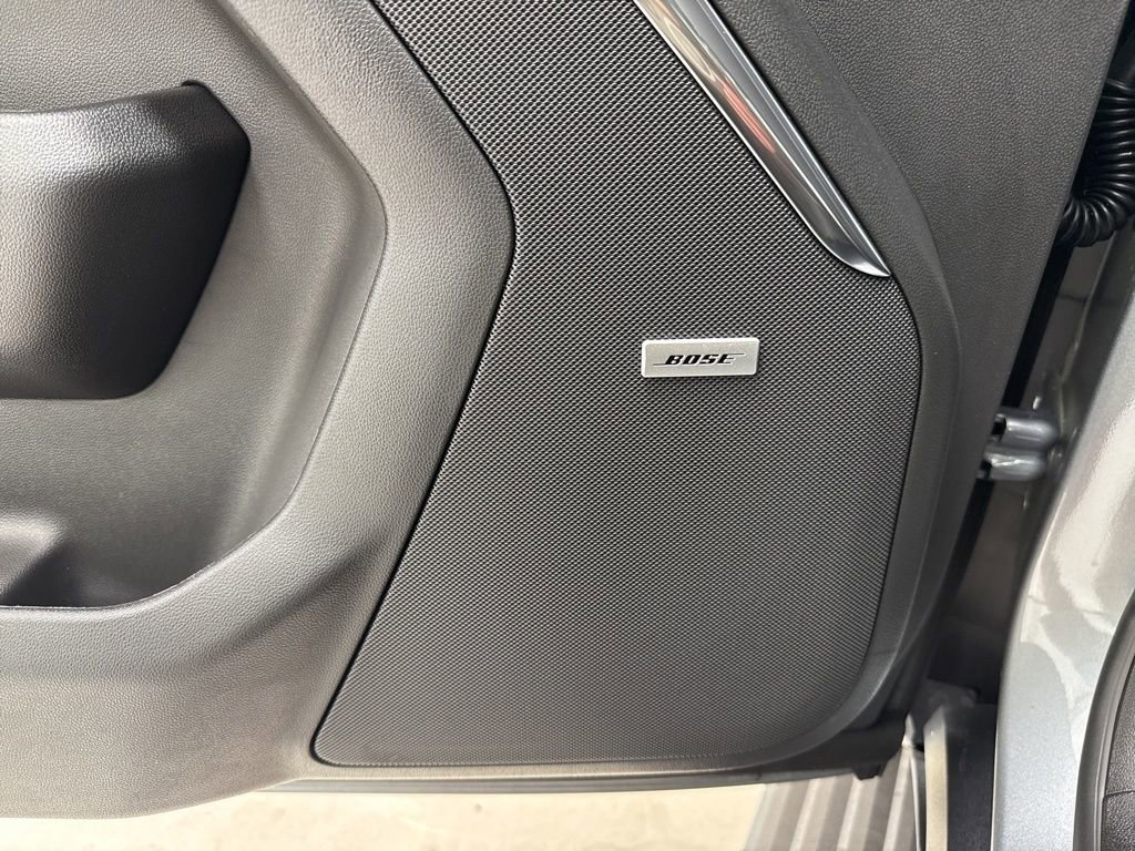 New 2025 Chevrolet Suburban High Country image 22