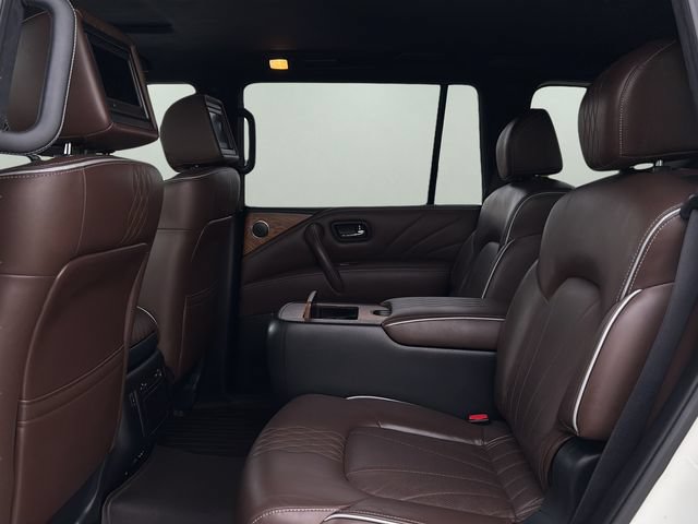 Used 2016 INFINITI QX80 Limited AWD/4WD image 18