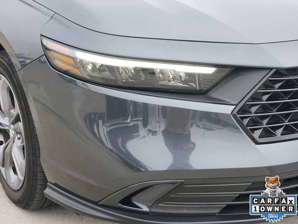 Used 2024 Honda Accord EX image 12