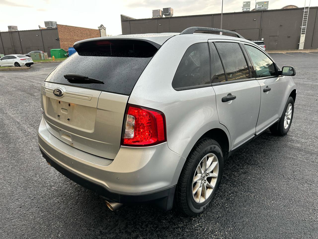 Used 2013 Ford Edge SE FWD image 5