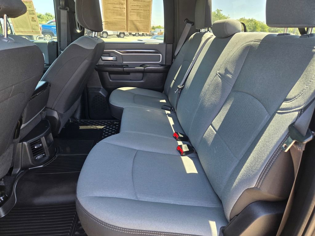 Used 2022 RAM 2500 Big Horn w/ Cold Weather Group AWD/4WD image 11