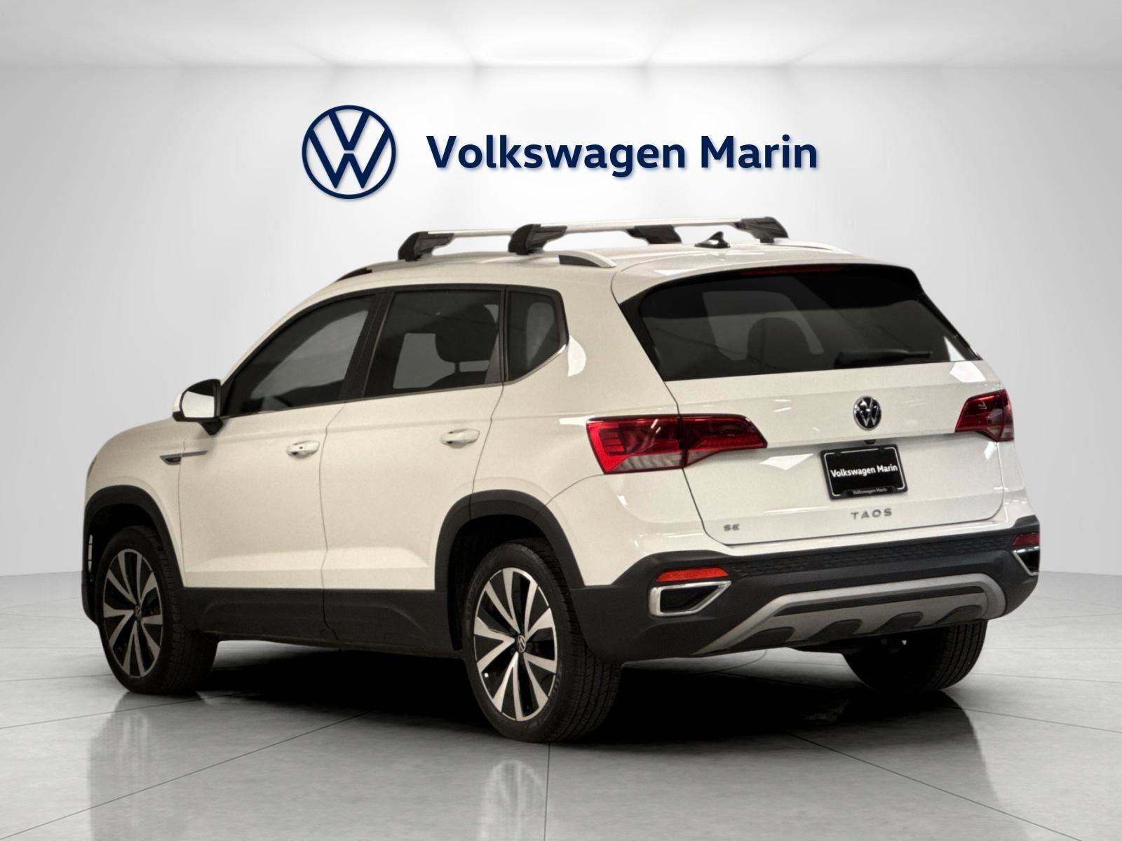 Used 2023 Volkswagen Taos SE FWD image 3