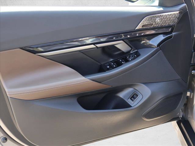 Used 2026 BMW i5 eDrive40 AWD/4WD image 12