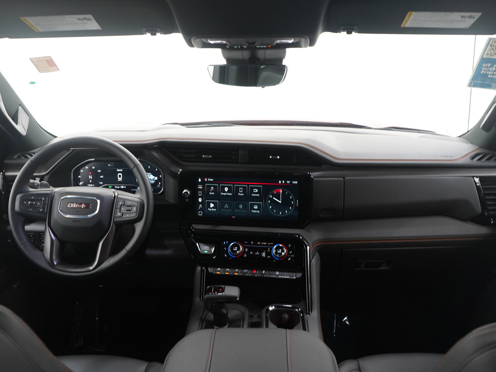 Used 2025 GMC Sierra 1500 AT4 w/ AT4 Premium Package AWD/4WD image 13