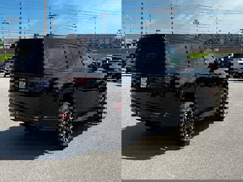 New 2025 Jeep Wagoneer Series II image 3