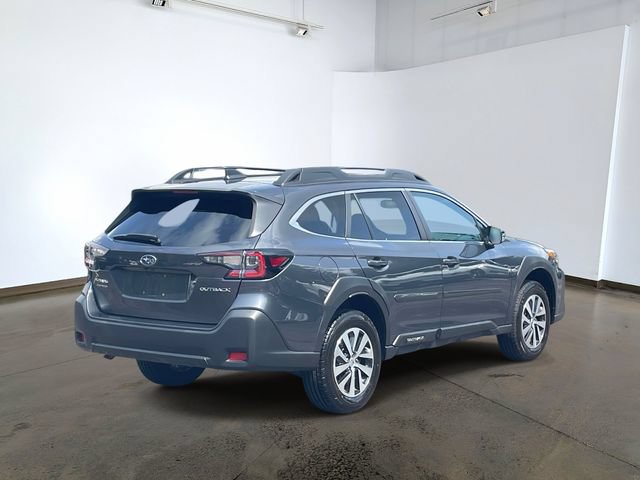 Used 2024 Subaru Outback Premium AWD/4WD image 7
