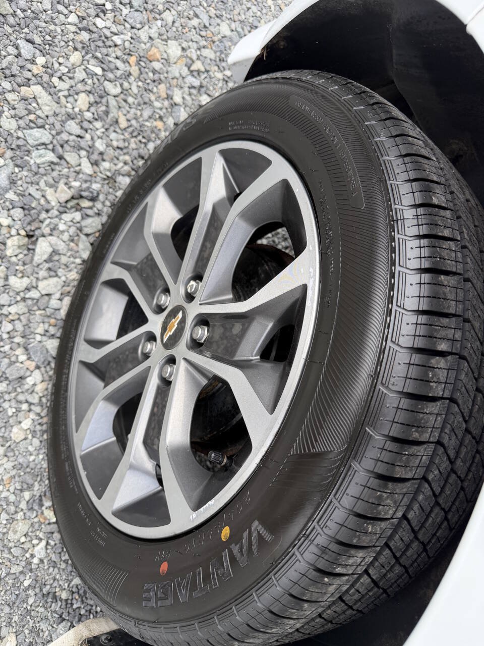 Used 2017 Chevrolet Sonic LT FWD image 16