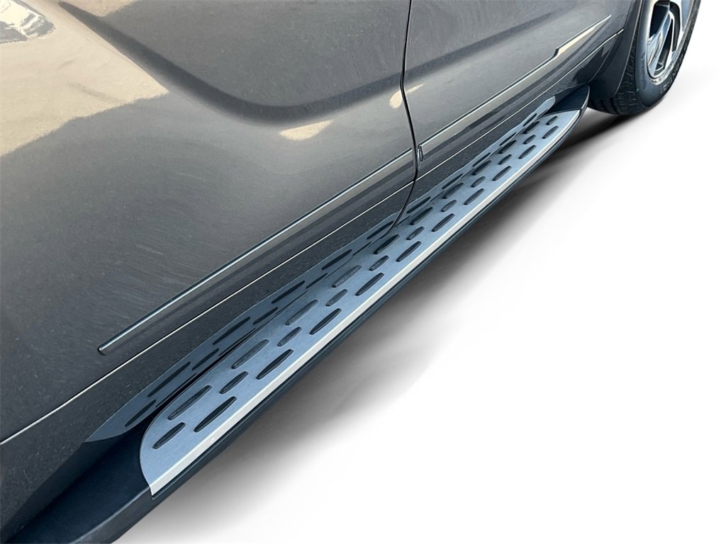 Used 2021 Toyota Highlander XLE image 18