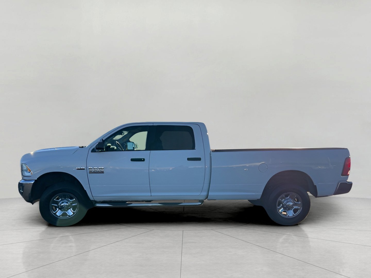 Used 2014 RAM 3500 SLT w/ Protection Group image 5