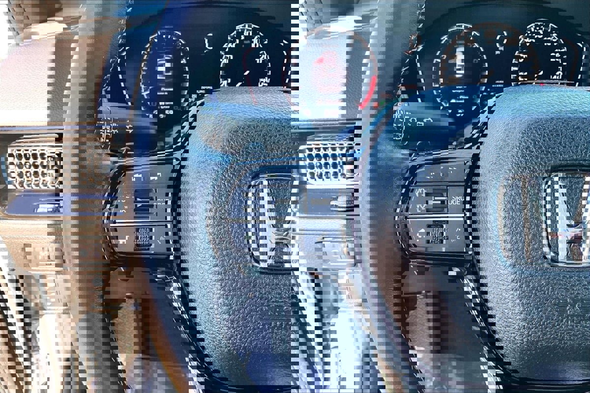 Used 2023 Honda Civic Sport image 14