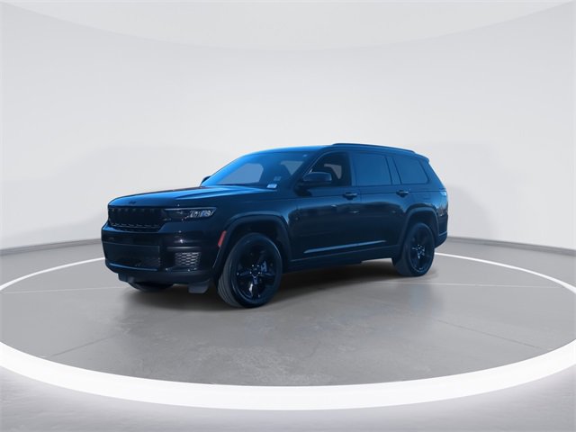 Used 2024 Jeep Grand Cherokee L Laredo image 4