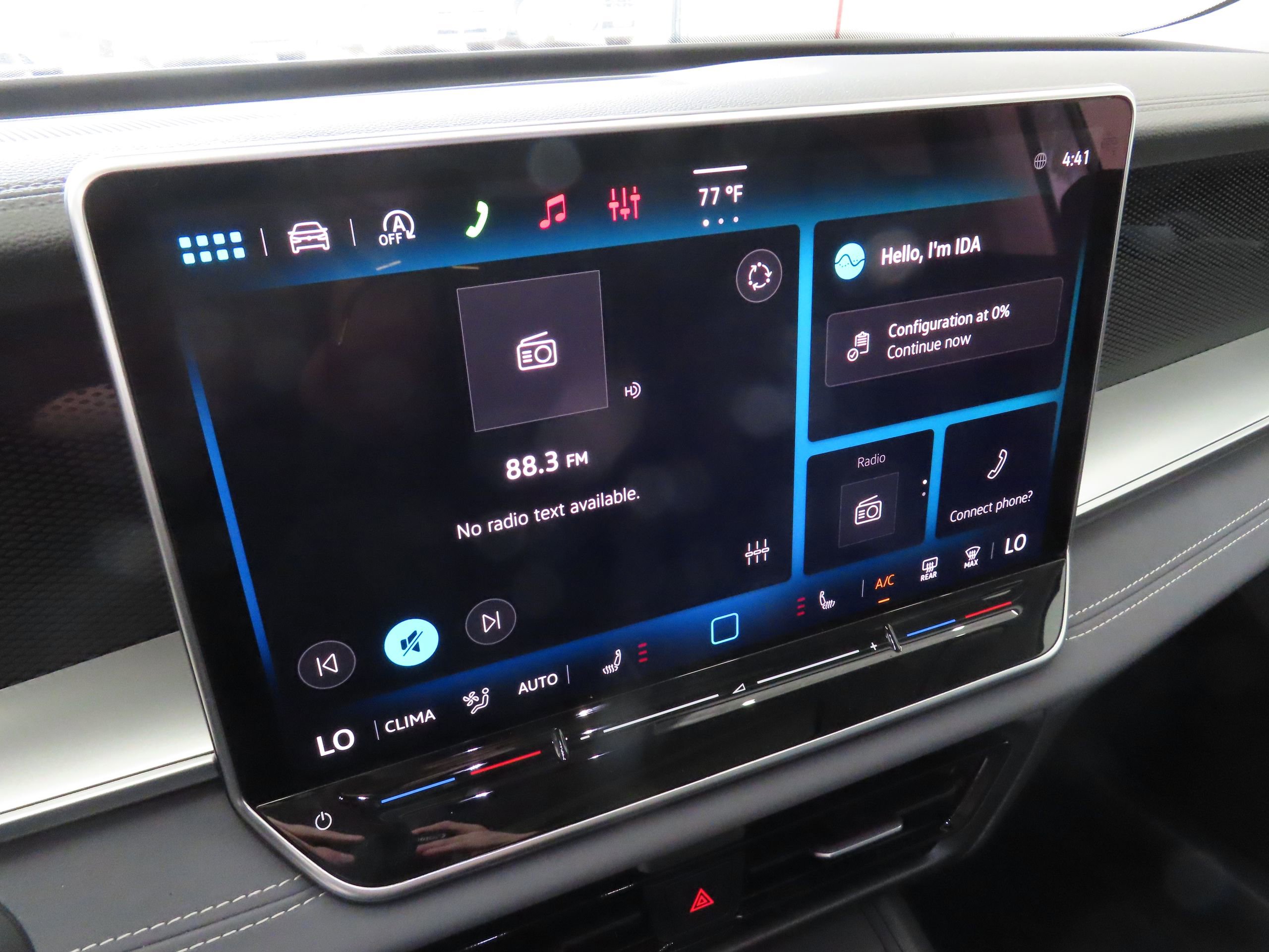New 2026 Volkswagen Tiguan SE AWD/4WD image 16