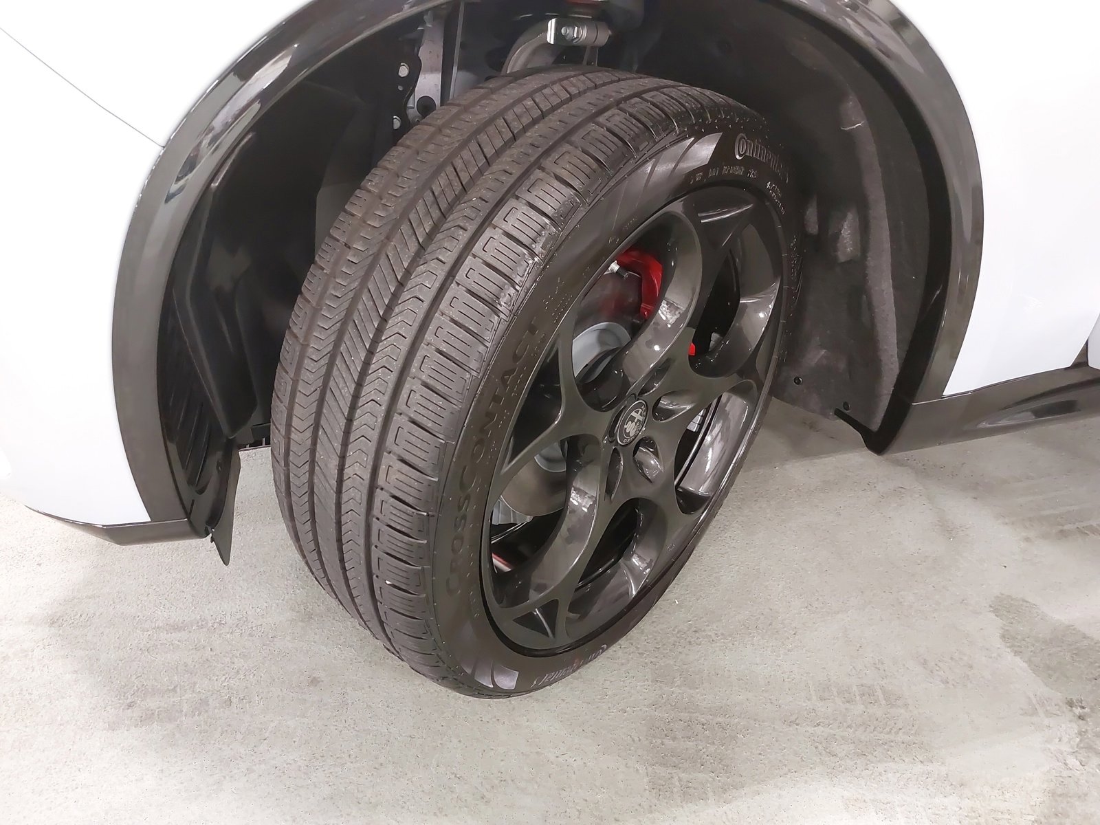 New 2025 Alfa Romeo Stelvio Sprint w/ Veloce Package image 34