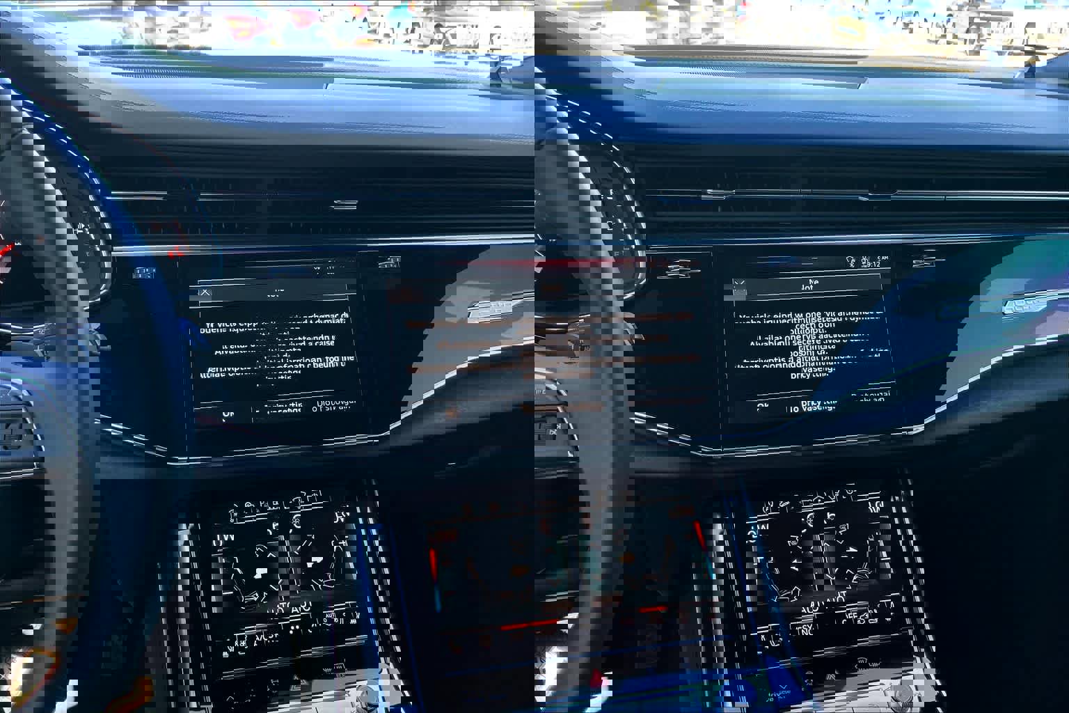 Used 2023 Audi Q8 Prestige w/ Prestige Package image 6