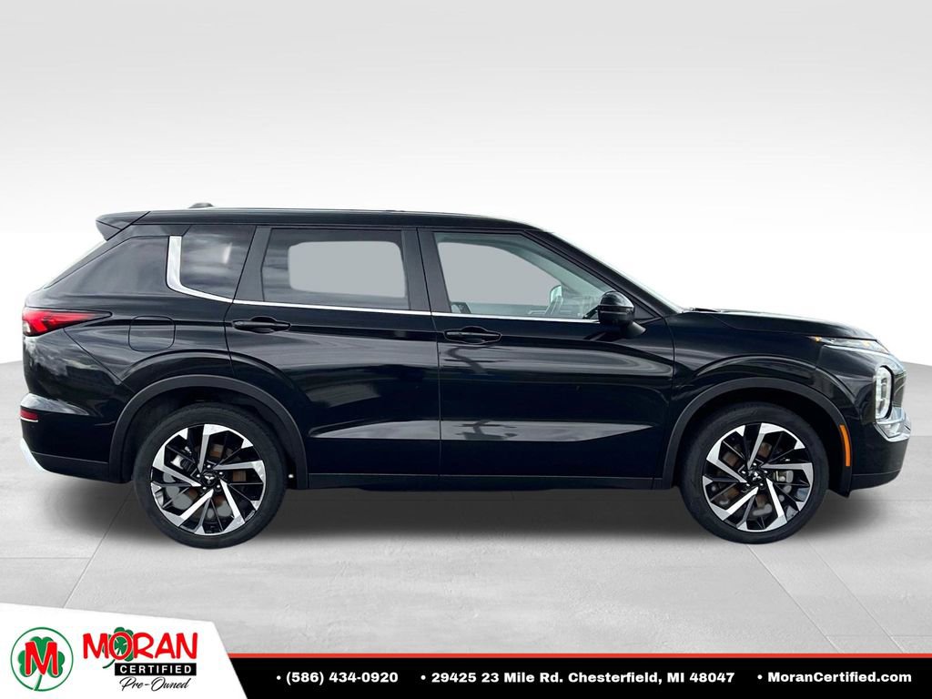 Used 2024 Mitsubishi Outlander FWD image 6