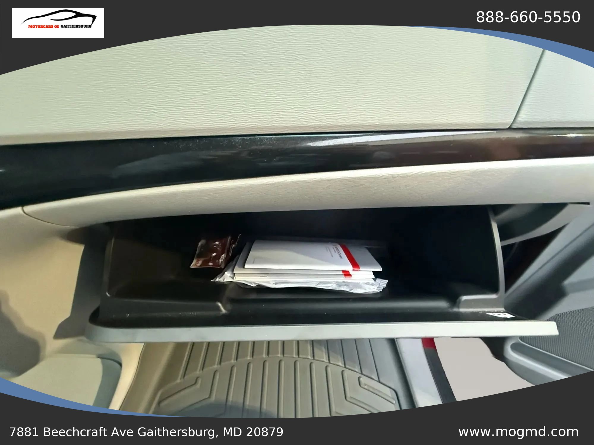 Used 2012 Toyota Sienna LE image 16