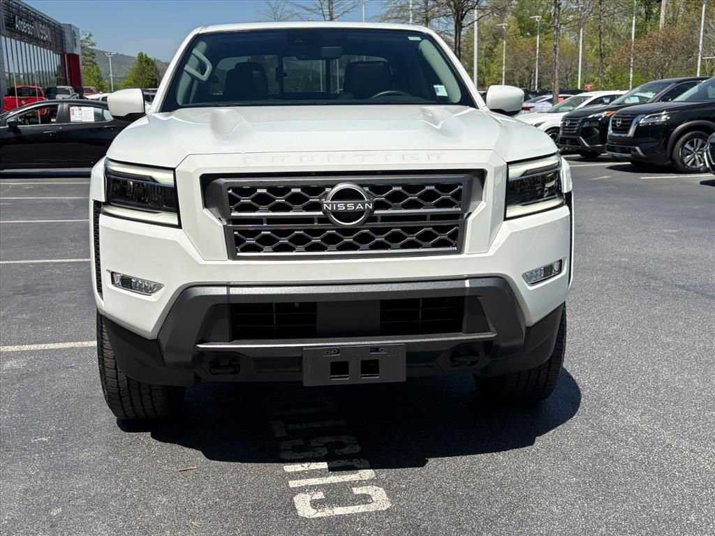 Certified 2024 Nissan Frontier SL w/ Technology Package image 4