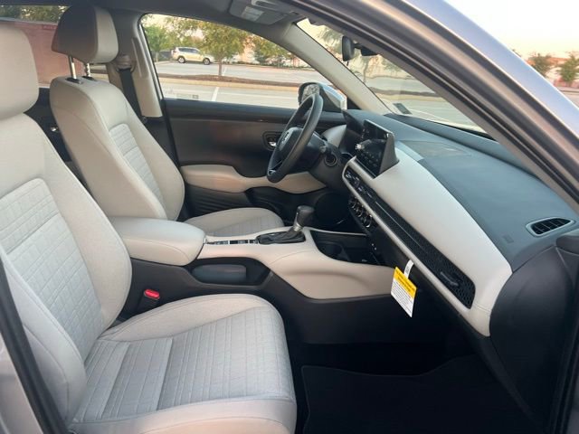 New 2026 Honda HR-V LX image 31