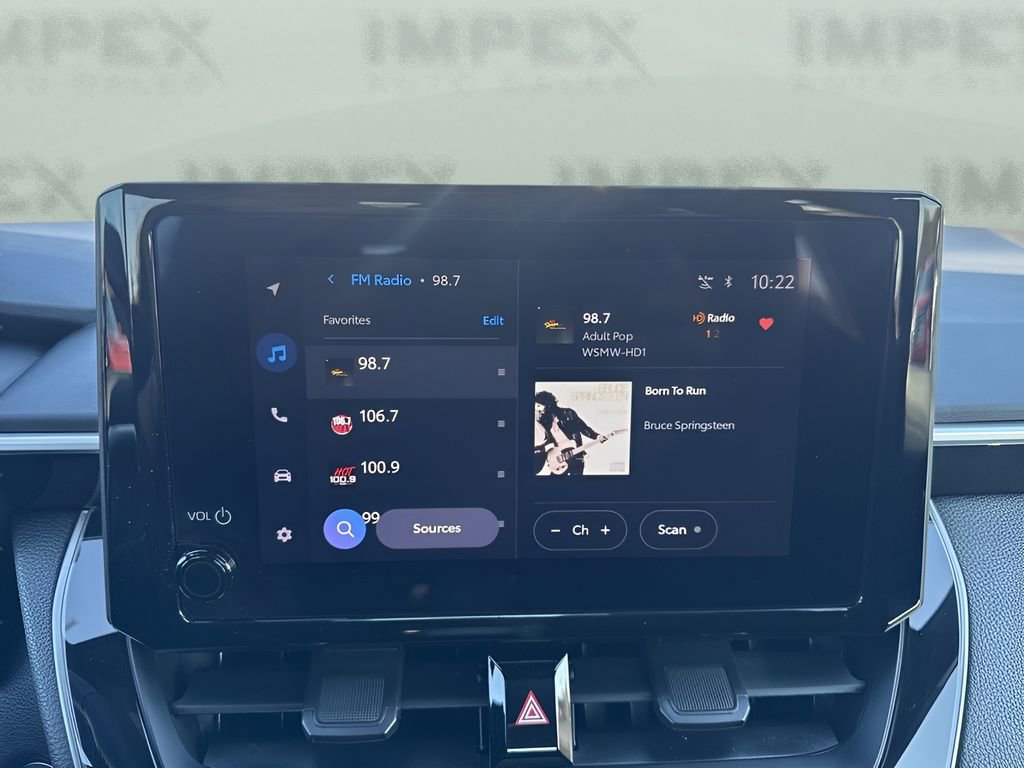 Used 2025 Toyota Corolla SE image 16