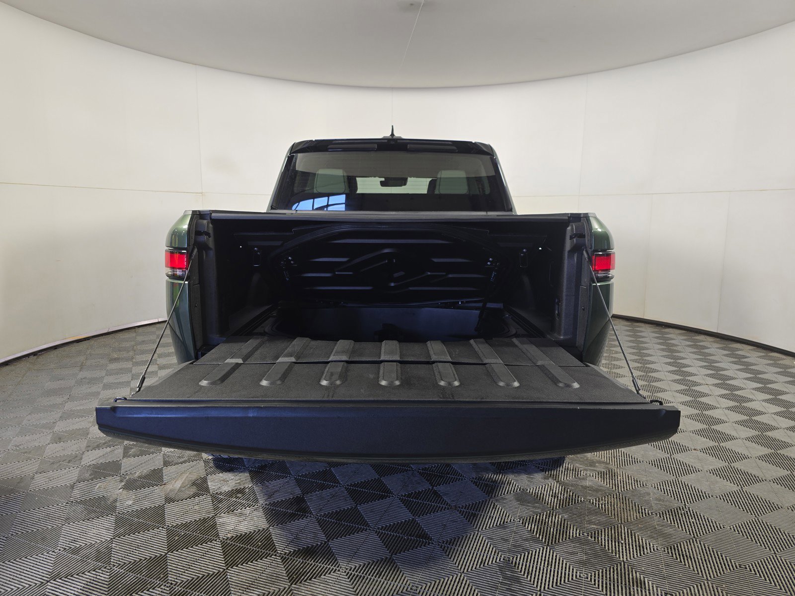 Used 2022 Rivian R1T Launch Edition image 15