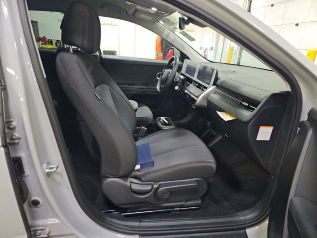 Used 2024 Hyundai Ioniq 5 SEL RWD image 10