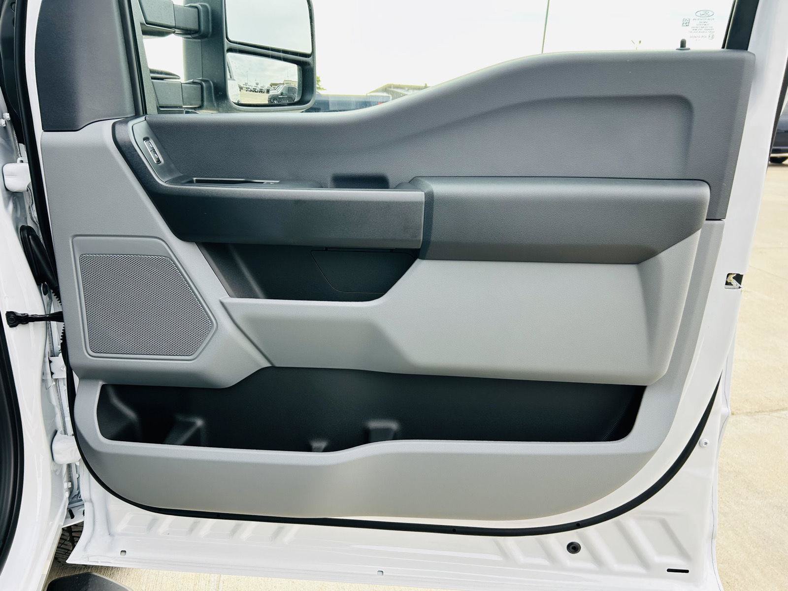 New 2026 Ford F350 XL AWD/4WD image 26