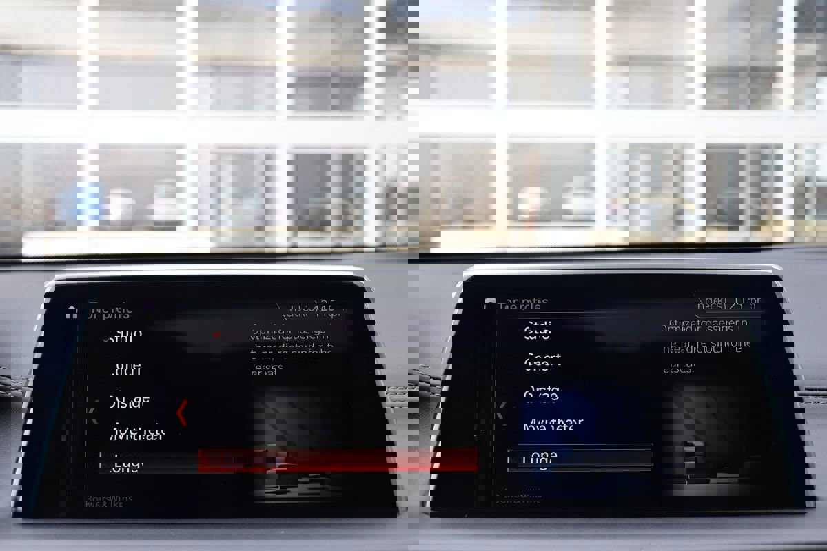 Used 2018 BMW 750i 750i image 26