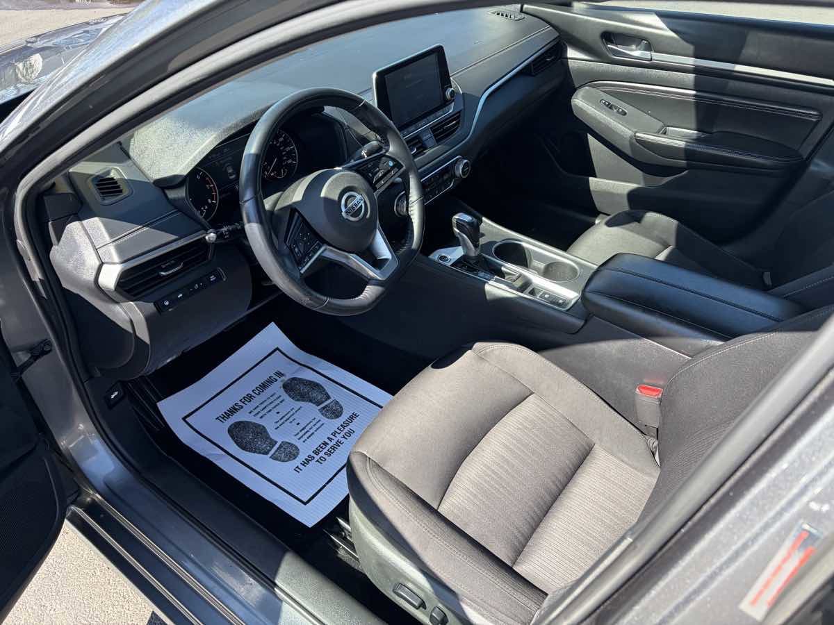 Used 2019 Nissan Altima 2.5 SV FWD image 9