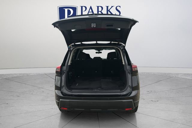 Used 2024 Nissan Rogue S image 20