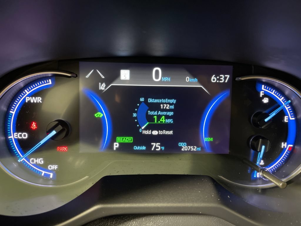 Certified 2024 Toyota RAV4 LE AWD/4WD image 18