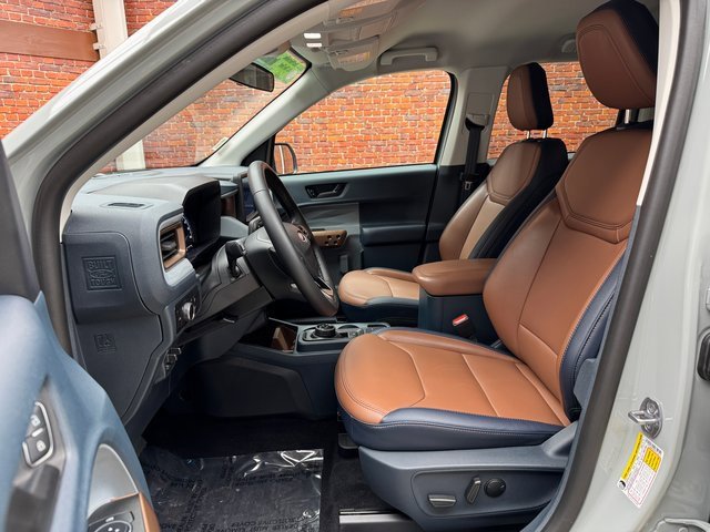 Used 2023 Ford Maverick Lariat w/ Lariat Luxury Package image 22