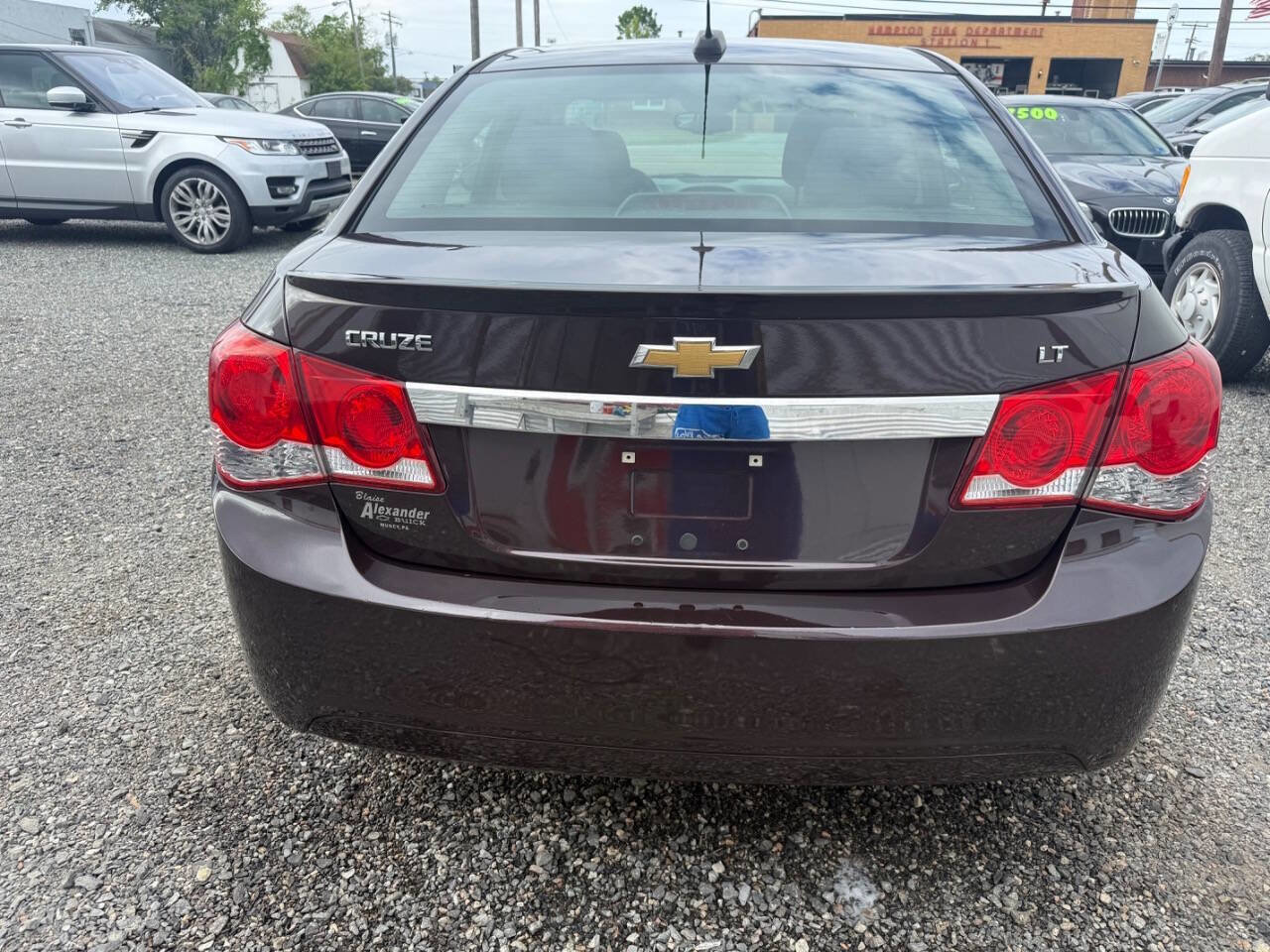 Used 2015 Chevrolet Cruze LT w/ RS Package FWD image 5