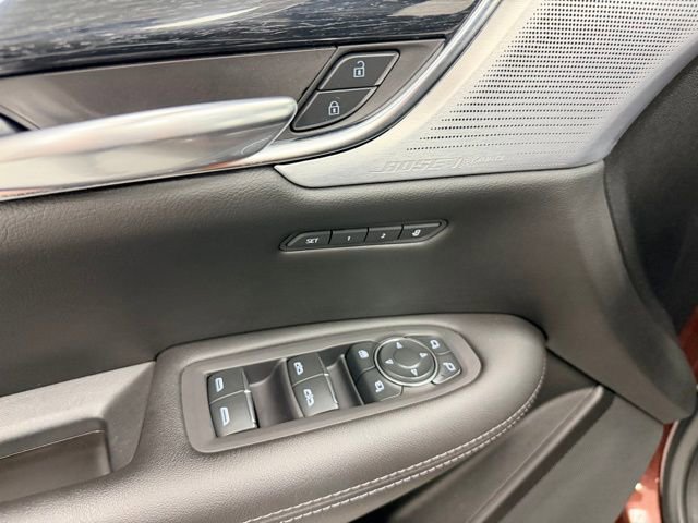 Certified 2022 Cadillac XT5 Premium Luxury w/ Technology Package AWD/4WD image 23