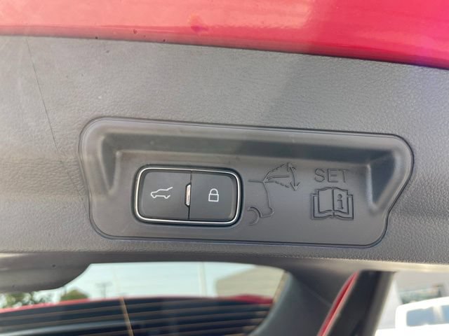 Used 2026 Ford Explorer ST AWD/4WD image 8