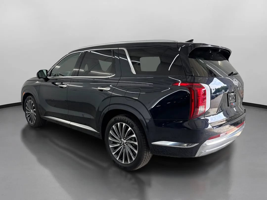 Used 2024 Hyundai Palisade Calligraphy AWD/4WD image 7