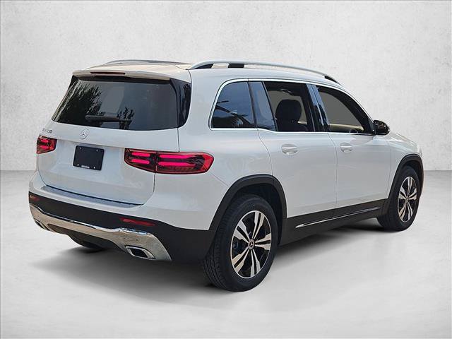 New 2026 Mercedes-Benz GLB 250 image 2