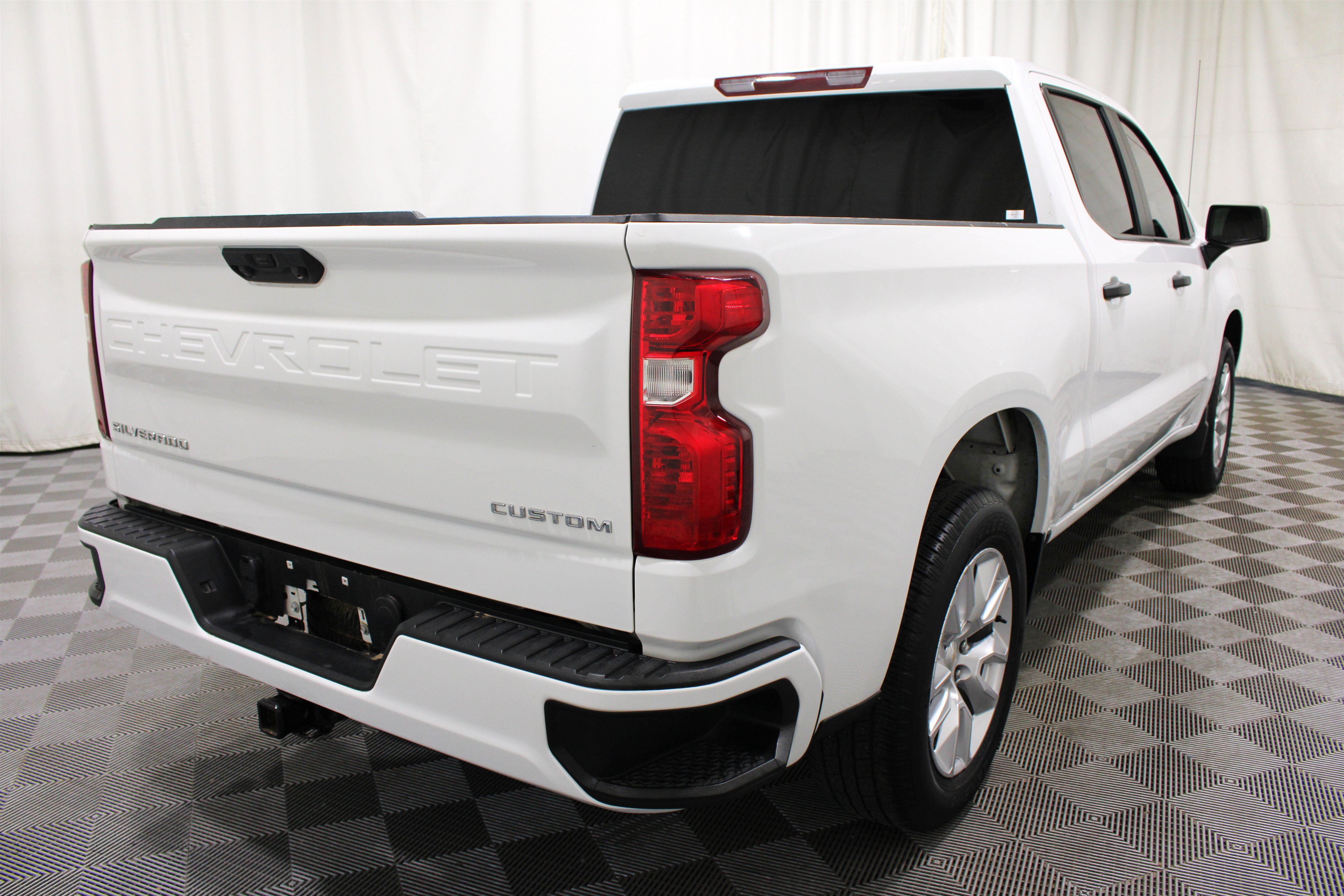 Used 2024 Chevrolet Silverado 1500 Custom RWD image 27
