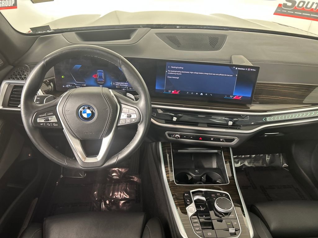 Used 2025 BMW X5 xDrive50e image 17