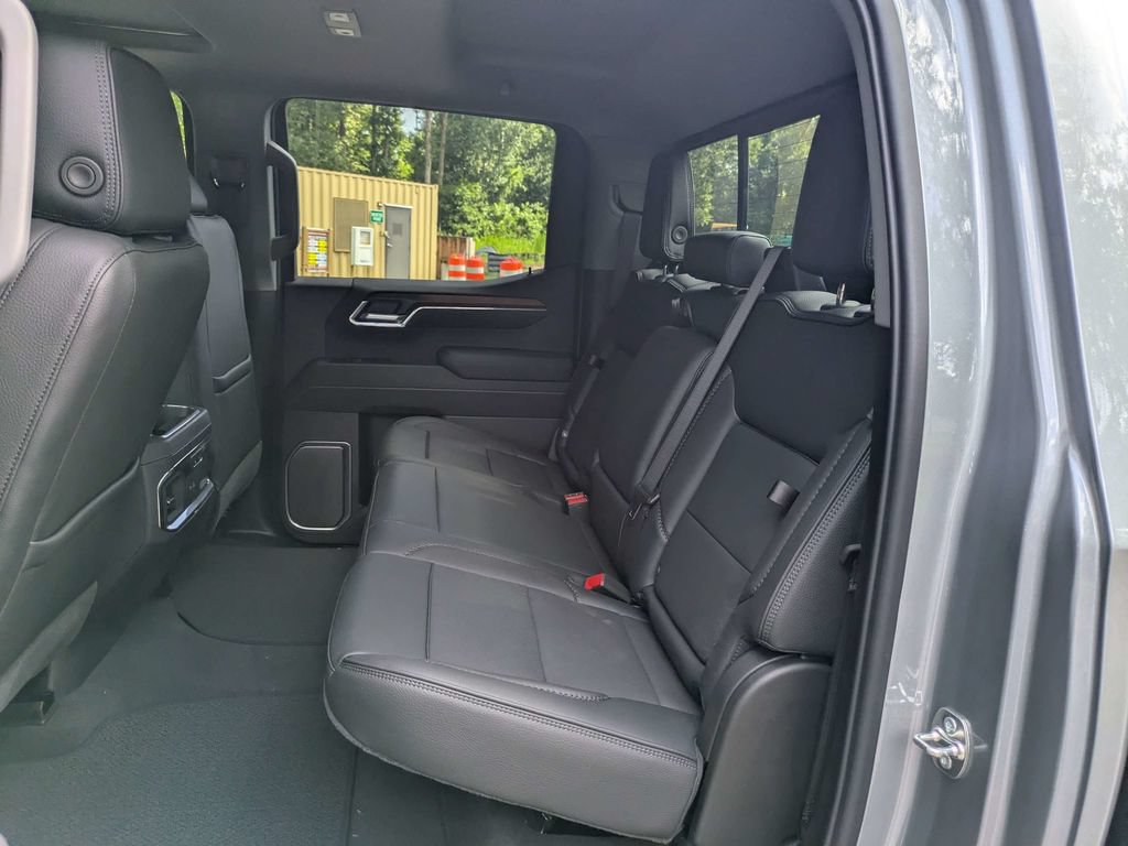 New 2026 GMC Sierra 1500 Denali w/ Denali Reserve Package AWD/4WD image 14