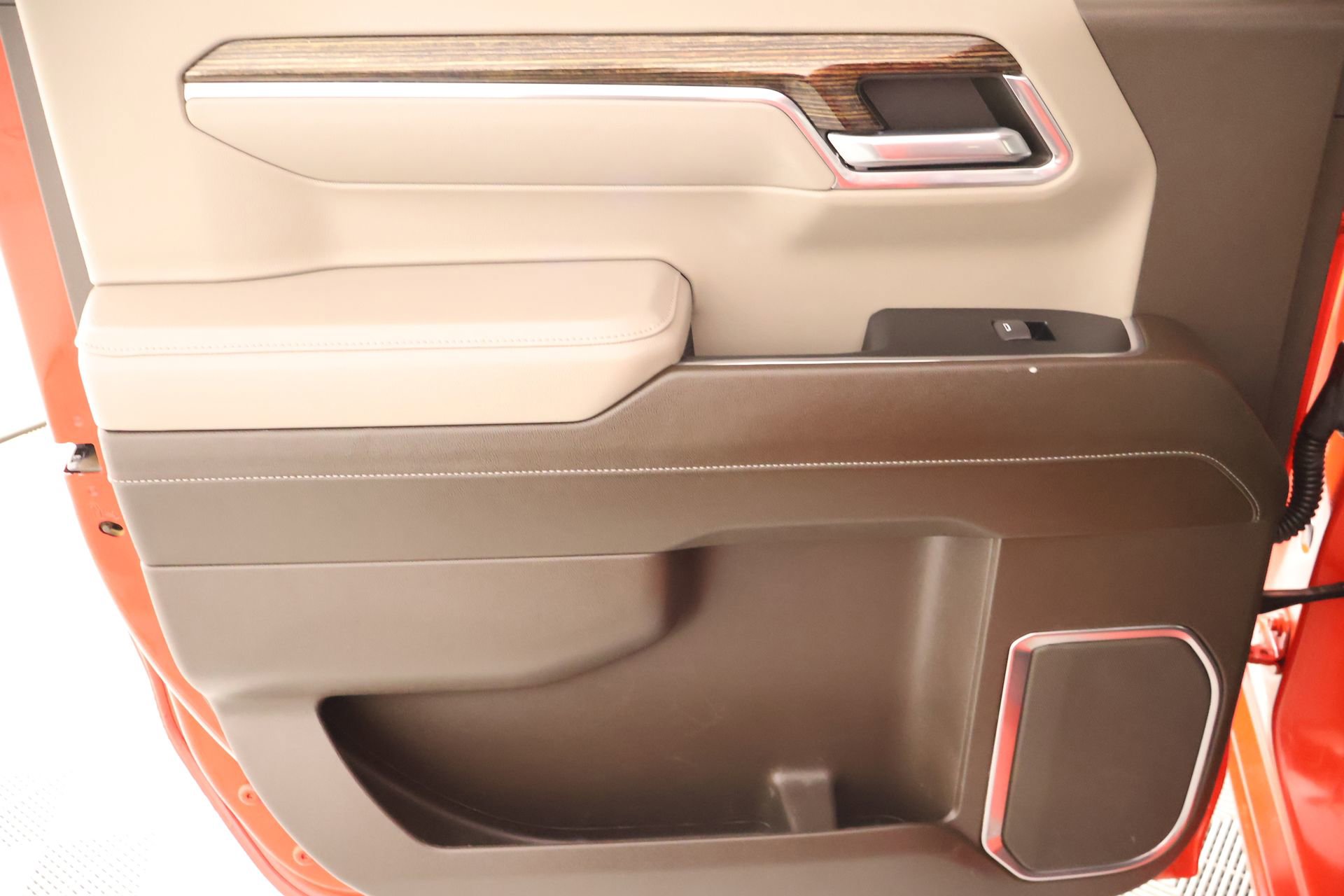 Used 2024 GMC Sierra 1500 SLE w/ Preferred Package image 16